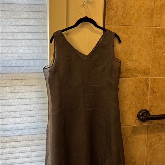 Eileen Fisher 2 pc. Sleeveless Silk Maxi Shift Smokey Gray. V-neck.Size M. - Picture 5 of 9